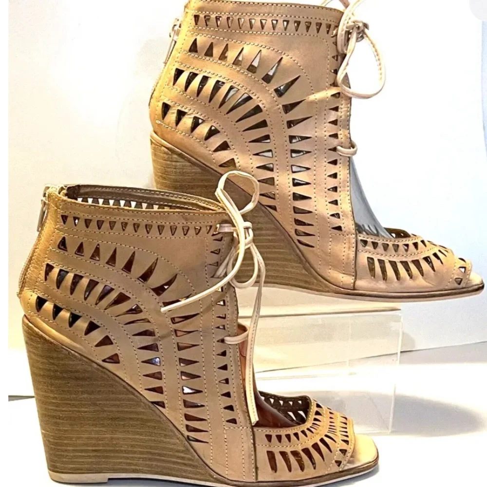 Jeffrey Campbell Rayos Wedge sandal